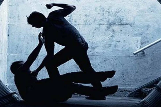 چوک سرور شہید ، جھگڑے کے دوران فائرنگ ،متعدد کارکن زخمی