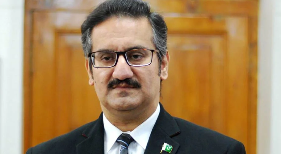 ایڈیشنل چیف سیکرٹری ثاقب ظفر کاملتان کے مختلف پولنگ سٹیشنز کا دورہ