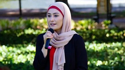 فاطمہ بائیمن: آسٹریلوی سینیٹ میں پہلی باپردہ خاتون نمائندہ