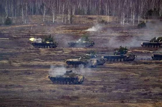 یوکرین کے خلاف جنگ شروع کرنے کے بعد سے روس کیسے بدل گیا ہے؟