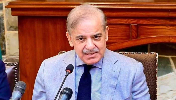 وزیراعظم نے چیف کمشنر کو عہدے سے ہٹا دیا