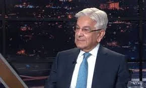 بھارت کشمیر پر لچک دکھائے تو تجارتی تعلقات بحال ہو سکتے ہیں، وزیر دفاع