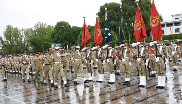 پاکستان ملٹری اکیڈمی کاکول میں کیڈٹس کی پاسنگ آؤٹ پریڈ کا انعقاد