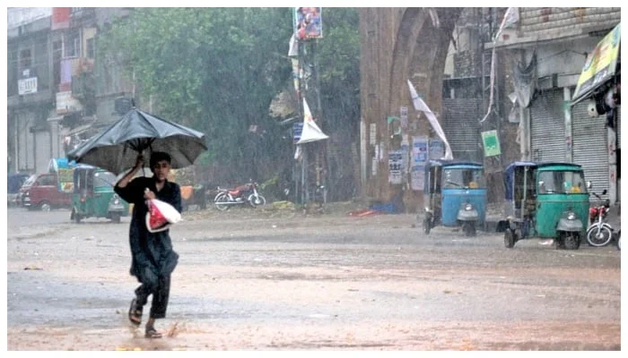 عیدالفطر پر پنجاب میں گرج چمک کے ساتھ بارش کا امکان