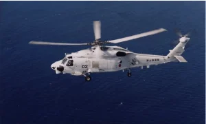 جاپانی بحریہ کے 2 ہیلی کاپٹر سمندر میں گر کر تباہ، 1 ہلاک، 7 لاپتہ