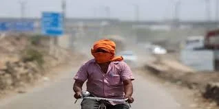 بھارت میں قیامت خیز گرمی اور ہیٹ اسٹروک کے باعث 19 افراد ہلاک ہو گئے