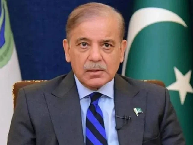 پوری قوم دہشتگردی کے ناسور کے ملک سے خاتمے کیلئے متحد ہے، وزیراعظم