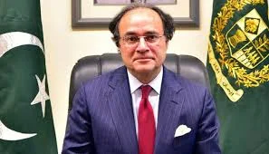 بلوچستان میں پیٹرول کا بحران: کوئٹہ کراچی شاہراہ بند ہونے سے مشکلات