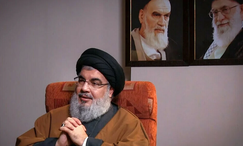 "حسن نصراللہ کی شہادت: حزب اللہ کا اسرائیلی ملٹری بیس پر بڑا حملہ"