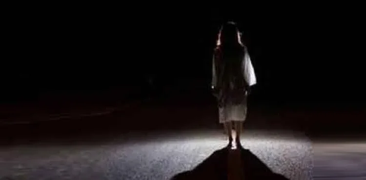 سات سالہ بچی کو گلا کاٹ کر قتل کر دیا ، لاش کوڑے کے ڈھیر سے برآمد