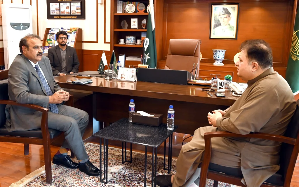 سمگلنگ روک تھام کیلئے ڈی جی خان ٹرائبل ایریا میں سرویلنس بڑھانے کی حکمت عملی تیار