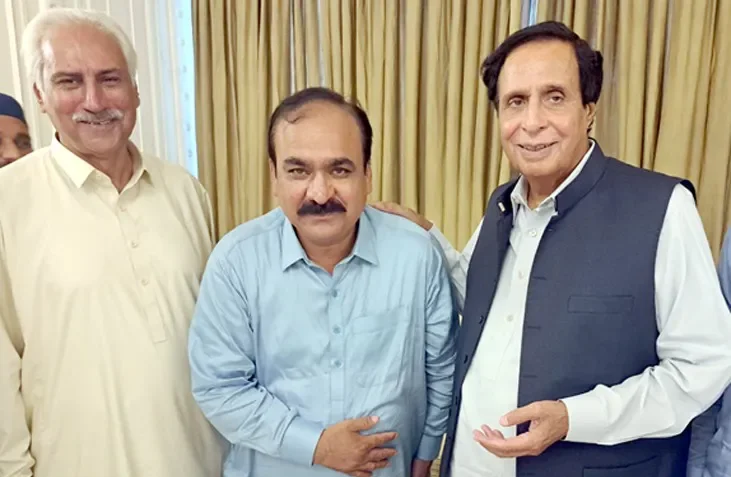 مینڈیٹ چوری کیخلاف احتجاج ہمارا قانونی و آئینی حق:پرویز الٰہی(طارق زمان گجر سے گفتگو)