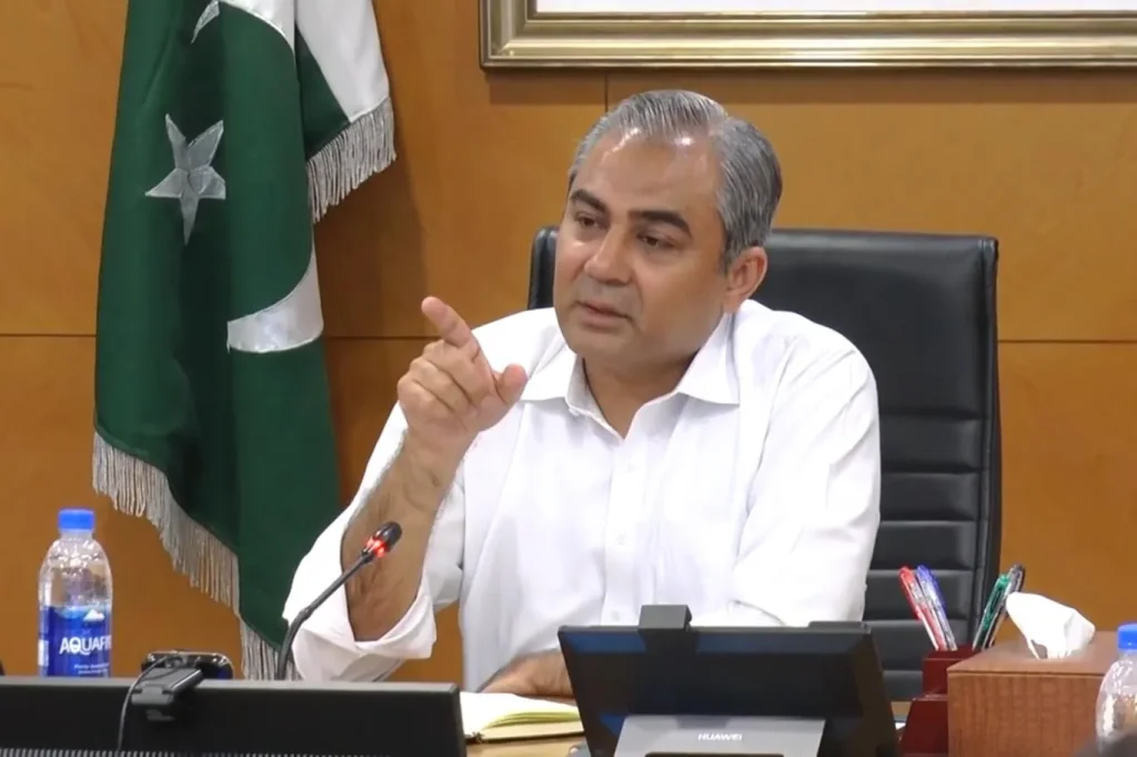 دہشتگردی سے نمٹنے کیلیے ہرممکن مدد فراہم کرینگے، وزیرداخلہ