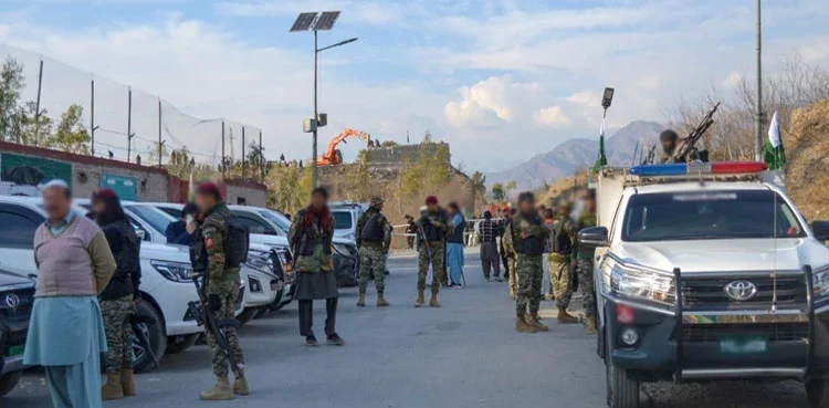 کرم حملوں میں ملوث 14 دہشت گردوں کے نام و تصاویر جاری، سروں کی قیمتیں مقرر