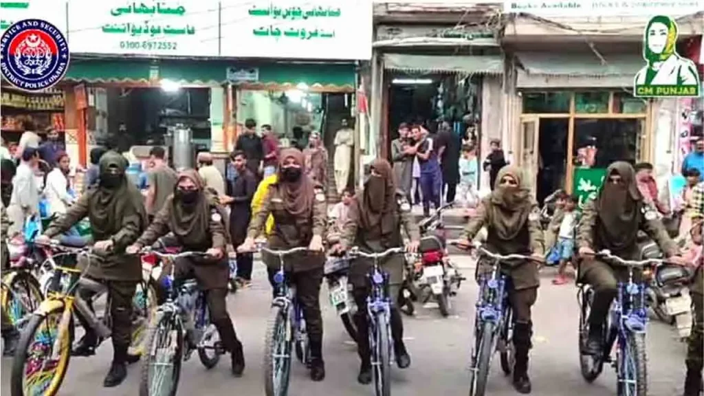 خواتین کے تحفظ کیلئے بازاروں میں لیڈی پولیس سکواڈ تعینات