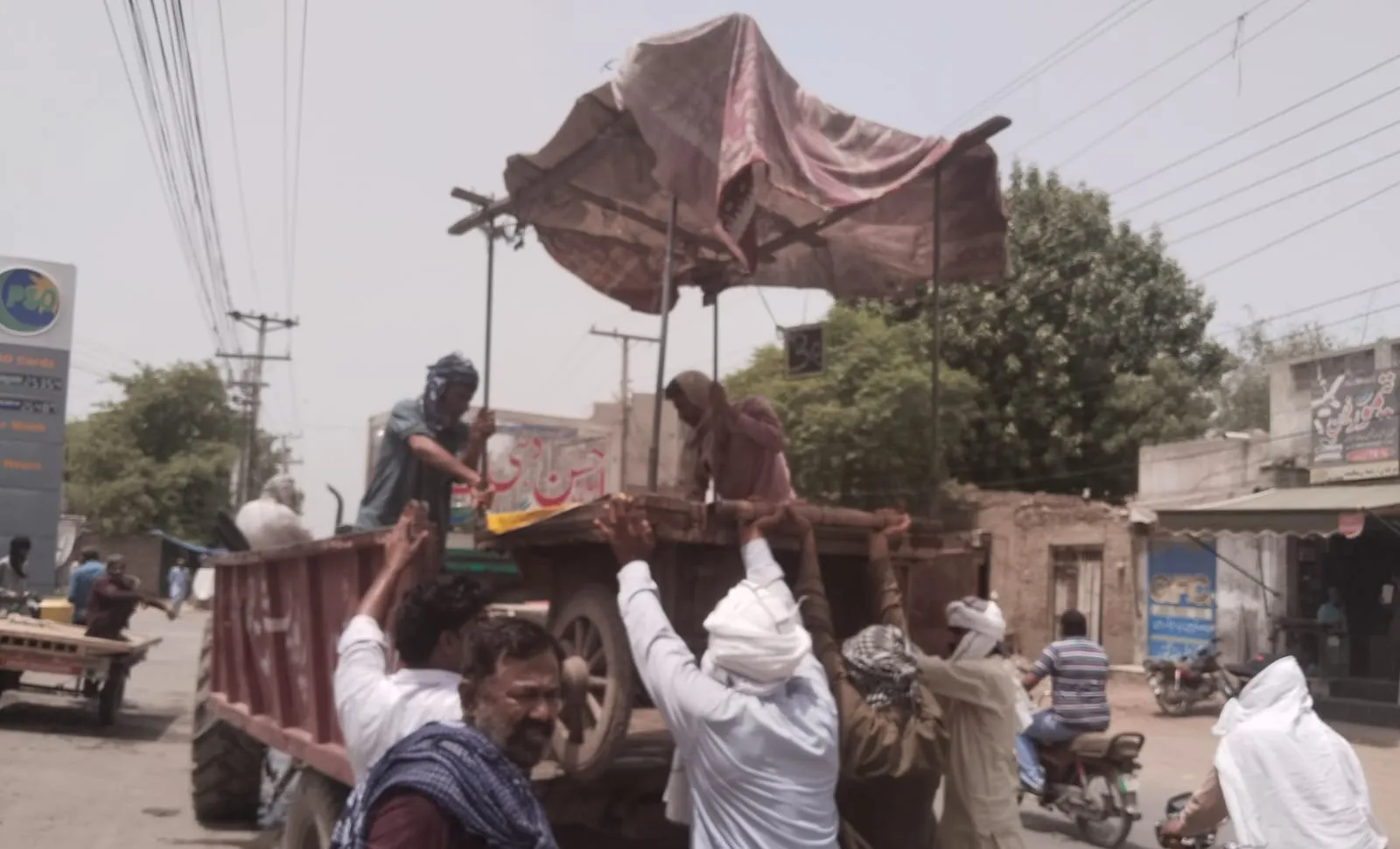 تجاوزات مافیا کے خلاف کریک ڈاؤن: ملتان میں کارروائیاں جاری