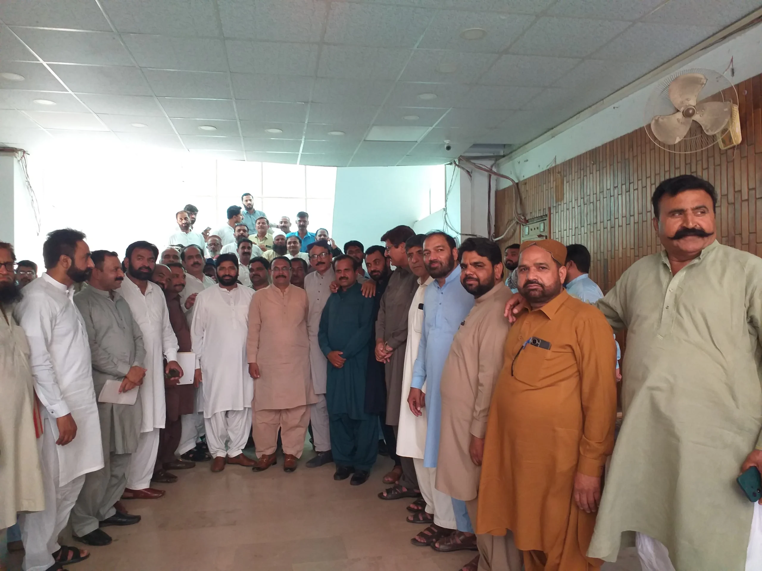 ایمپلائز ایسویسی ایشن کی کامیابی: جامعہ زکریا نے ٹیسٹ کی شرط واپس لے لی