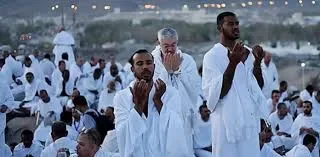 سعودی عرب: 13 لاکھ سے زائد عازمین حج مقدس سرزمین پہنچ گئے