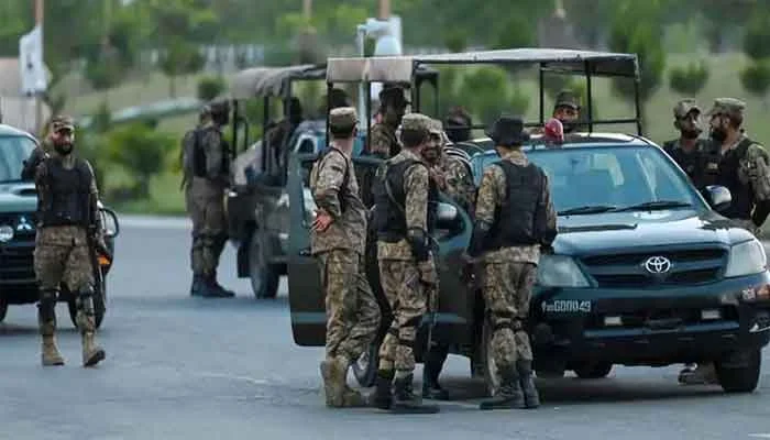 بلوچستان: سیکیورٹی فورسز کے 2 آپریشنز میں فتنۃ الہندوستان کے 7 دہشتگرد ہلاک