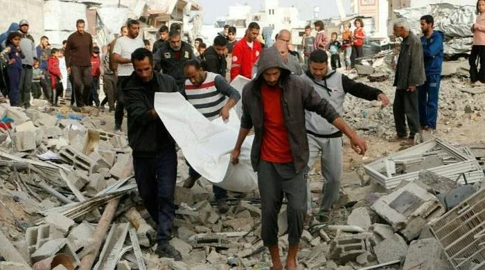 ترکیہ میں 5.8 شدت کے زلزلے نے سب کچھ ہلا کر رکھ دیا، درجنوں افراد زخمی