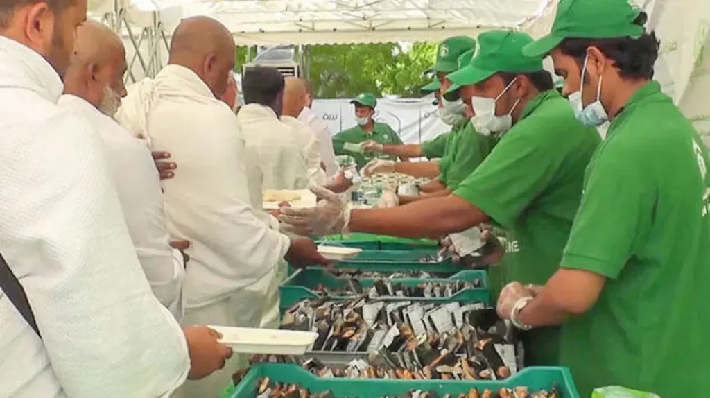 حج 2025 کھانے کی تیاری: سعودی عرب میں فوڈ سروس آپریشن کی تفصیلات