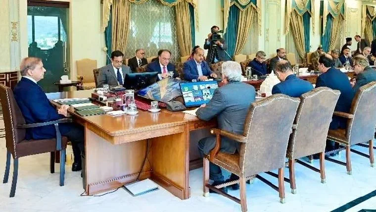 ٹیرف ریشنلائزیشن پالیسی سے سرمایہ کاری بڑھے گی: وزیراعظم