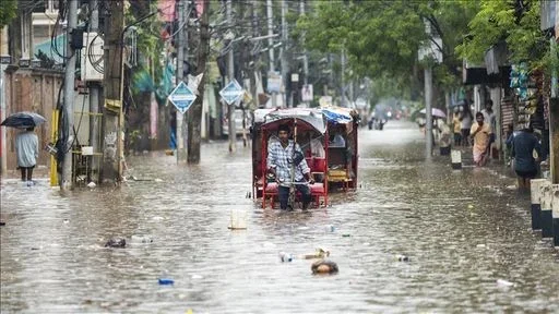 بھارت میں مون سون کی بارشوں نے تباہی مچادی، 30 ہلاک