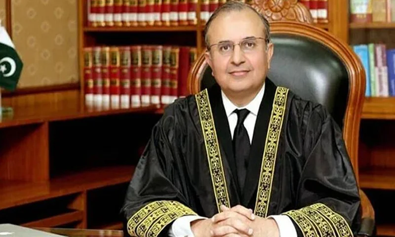 آئینی بینچ میں توسیع کے معاملے پر جسٹس منصور کا خط سامنے آگیا