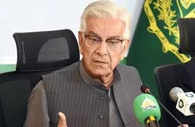 ’شملہ معاہدہ فارغ، پاک، بھارت تعلقات 1948 کی پوزیشن پر واپس آ گئے‘، وزیر دفاع