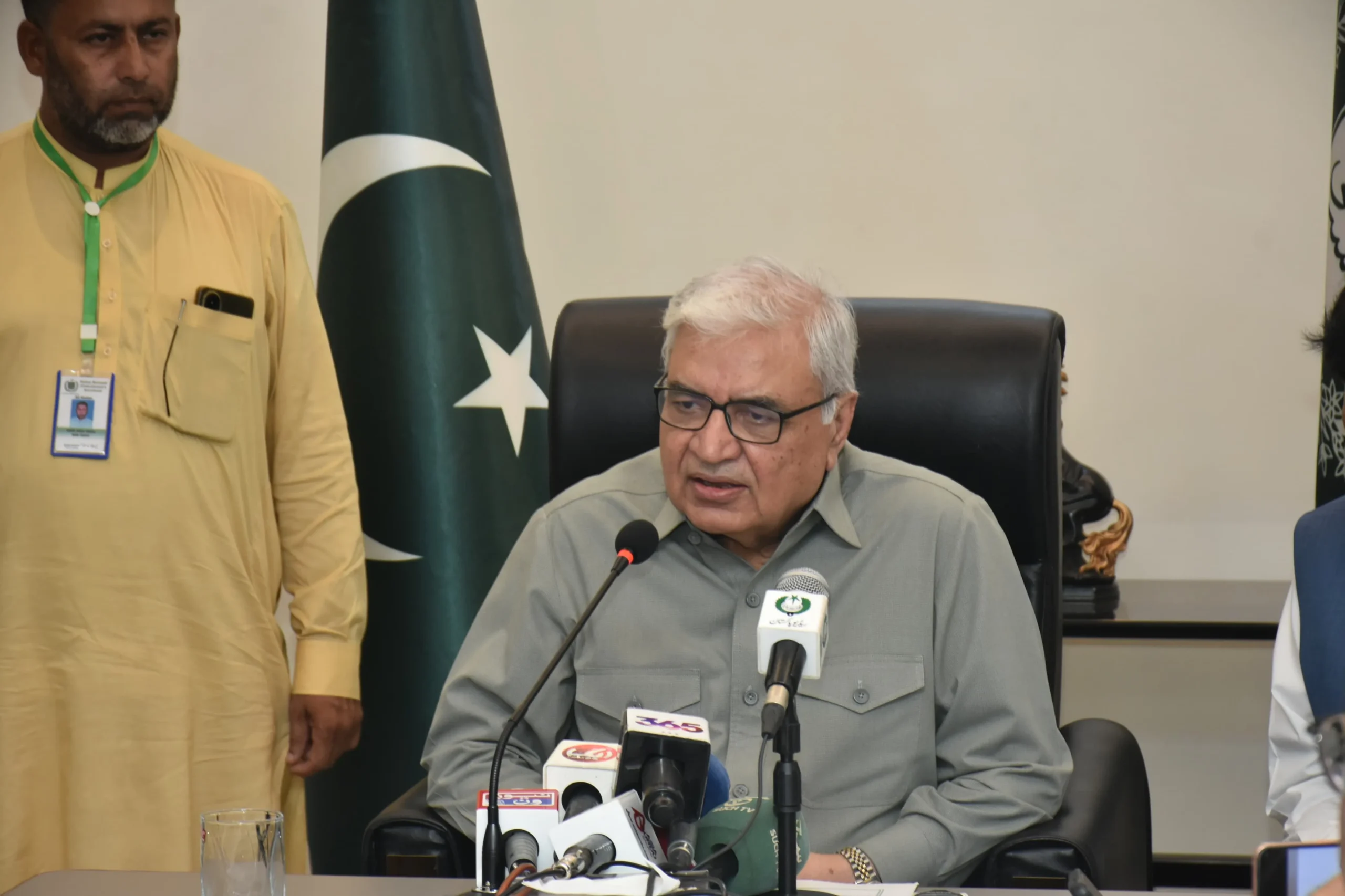 دفاتر کی تعداد میں اضافہ کر کے شکایات کا ازالہ اولین ترجیح (وفاقی محتسب)