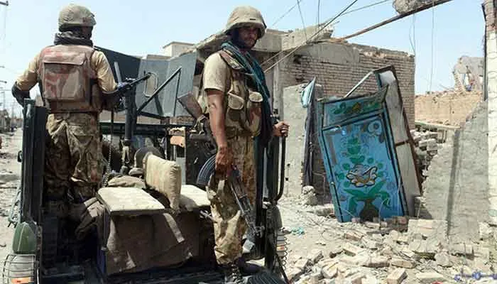 جنوبی وزیرستان: فورسز کے آپریشن میں بھارتی فتنہ الخوارج کے 11 دہشتگرد ہلاک، میجر اور لانس نائیک شہید