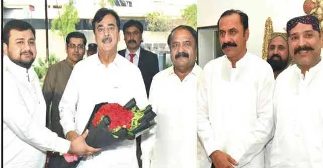 قومی وحدت اور جمہوری روایات کا تسلسل ہی ملکی ترقی کا ضامن:گیلانی