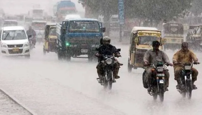 اگست میں مون سون بادلوں کے زیادہ برسنے کا امکان ہے، محکمہ موسمیات