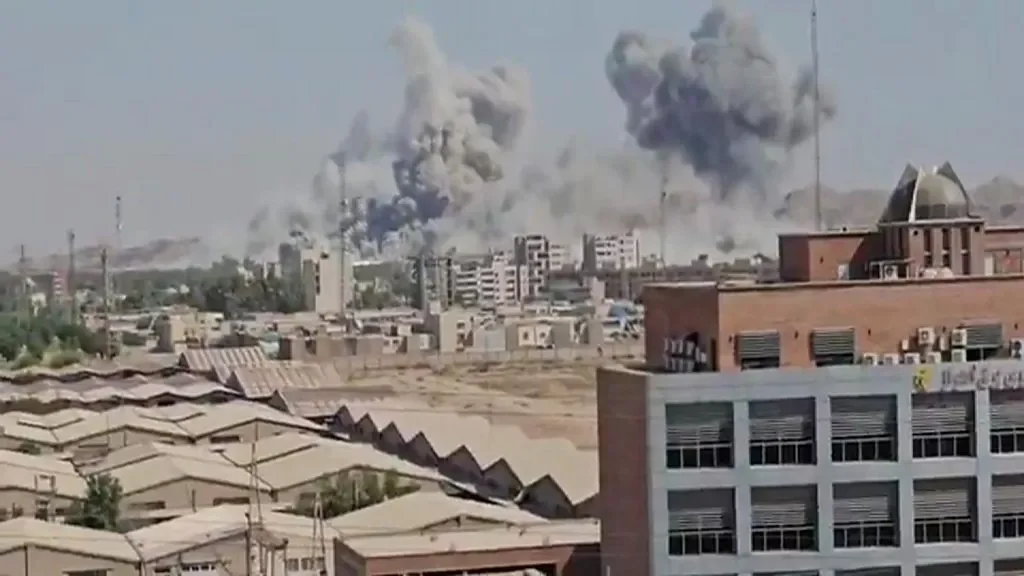 اسرائیل کا ایران پر تازہ فضائی حملہ، پرچین میں فوجی کمپلیکس کو نشانہ بنایا گیا