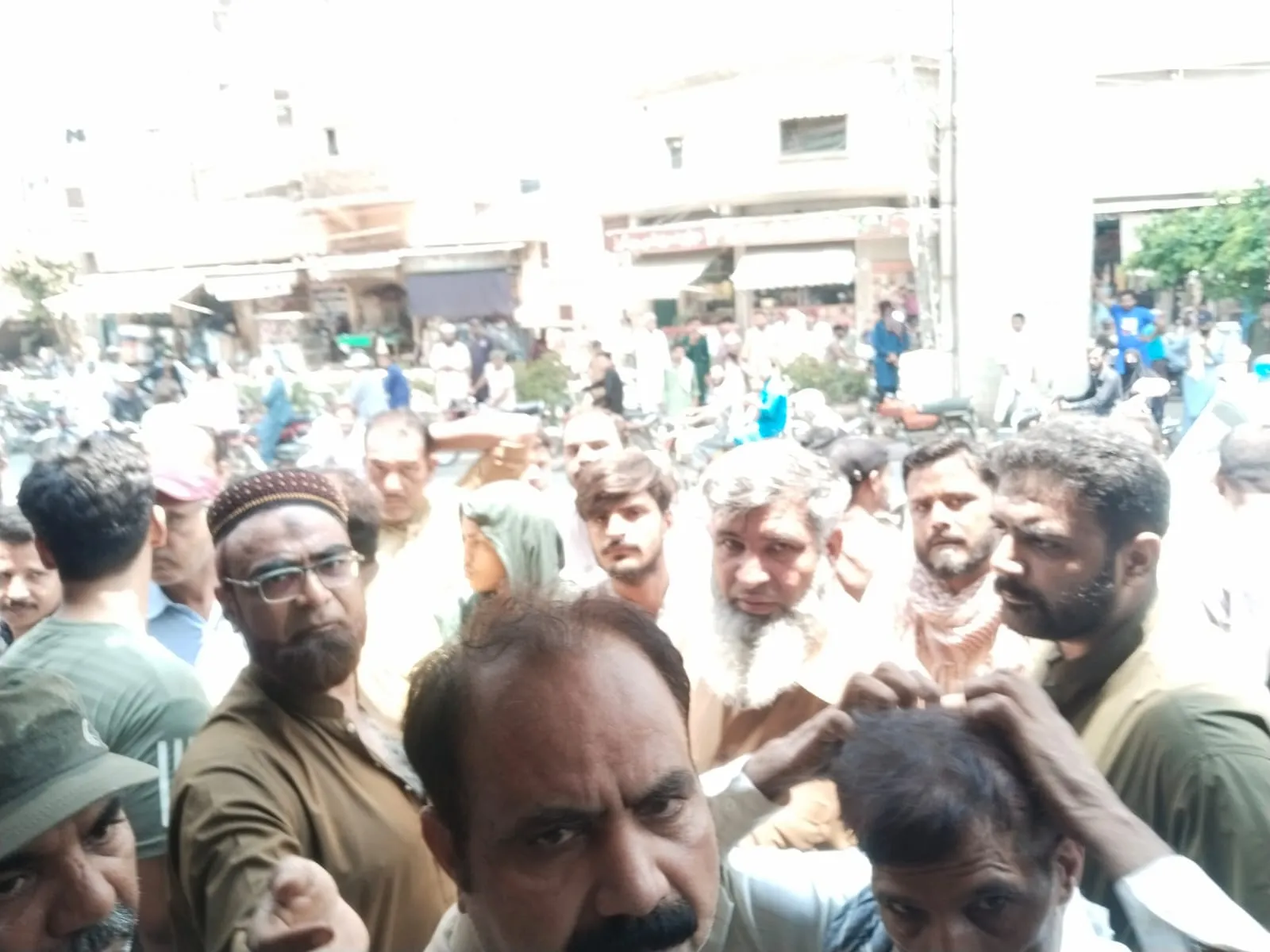 تجاوزات مافیا کا میونسپل کارپوریشن ٹیم پر حملہ، ایک گرفتار