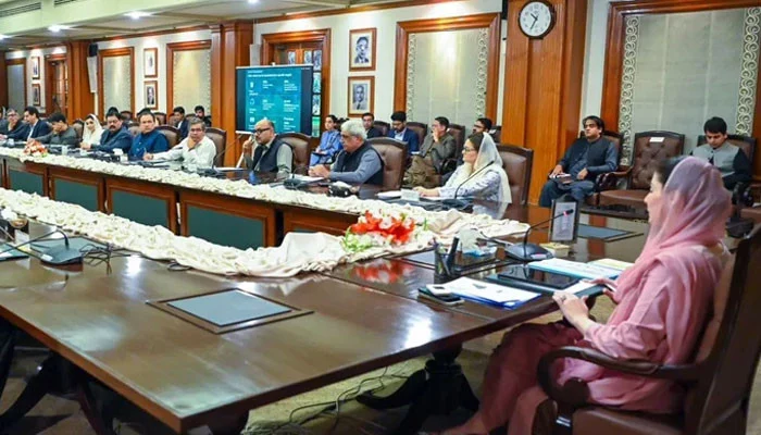 وزیراعلیٰ پنجاب کی زیر صدارت اجلاس، ہسپتالوں میں اصلاحات کے اہم فیصلے