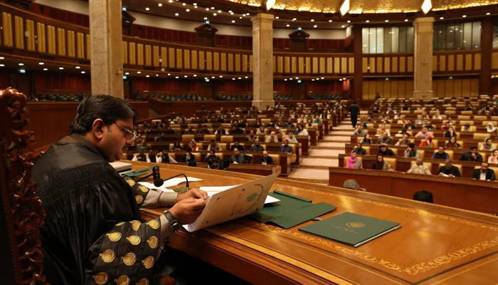 پنجاب اسمبلی میں ڈیجیٹل دورکا آغاز، قانون سازی اب ٹچ اسکرینز پر ہوگی