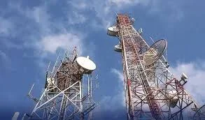 ٹیلی کام سیکٹر پر خطے میں سب سے زیادہ ٹیکسز پاکستان میں ہیں، ایشیائی ترقیاتی بینک