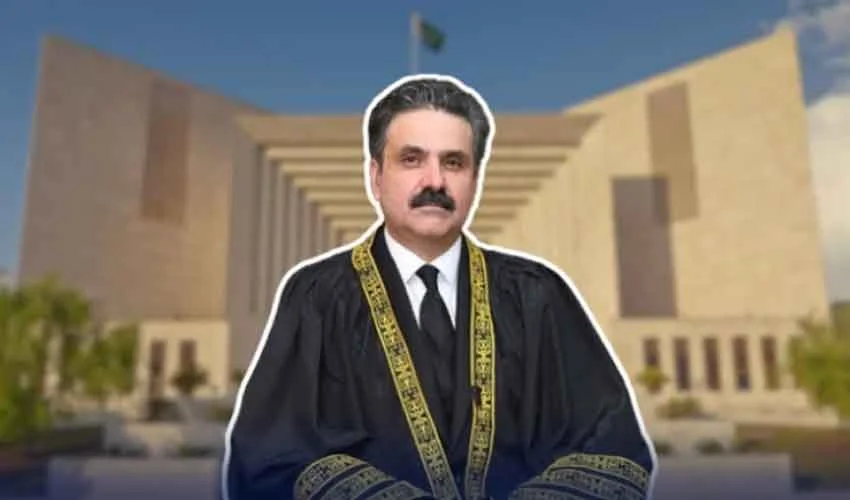 چیف جسٹس کا غریب سائلین کو مفت قانونی نمائندگی فراہم کرنے کا اعلان