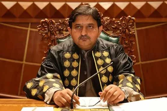 26 معطل ارکان کیخلاف نااہلی ریفرنسز پرکارروائی شروع، صفائی کا موقع دینے کا فیصلہ