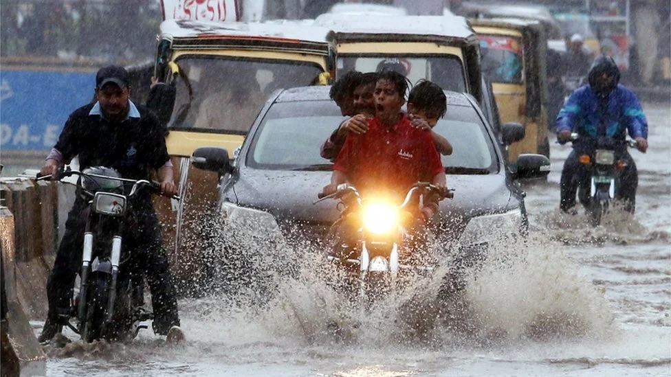 پاکستان میں مون سون بارشوں نے تباہی مچادی، اموات کی تعداد 87 ہوگئی