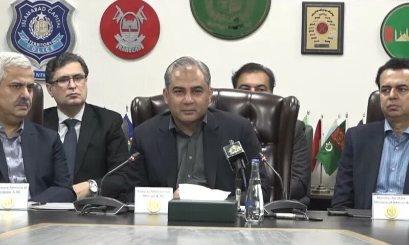 ایران کی کامیابی اور سیز فائر میں وزیراعظم کا اہم کردار اور اسکے پیچھے بھی وردی ہے، وزیر داخلہ