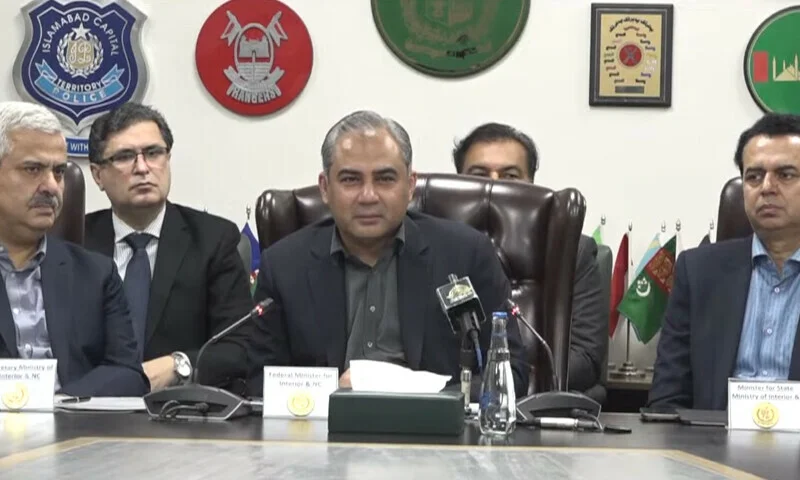 ایران کی کامیابی اور سیز فائر میں وزیراعظم کا اہم کردار اور اسکے پیچھے بھی وردی ہے، وزیر داخلہ