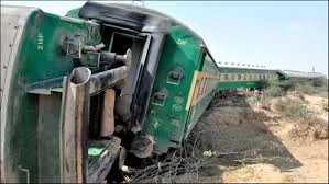 بولان میل پر حملہ: سبی میں ریلوے ٹریک دھماکے سے اڑا دیا گیا