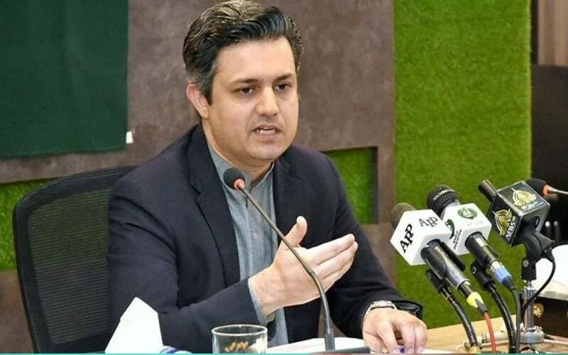 حماد اظہر کا 9 مئی کیسز میں پولیس کو سرنڈر کرنے سے انکار