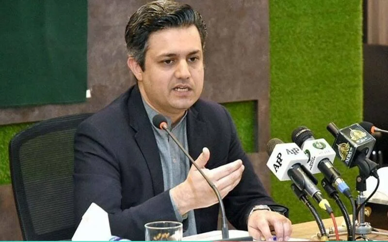 حماد اظہر کا 9 مئی کیسز میں پولیس کو سرنڈر کرنے سے انکار