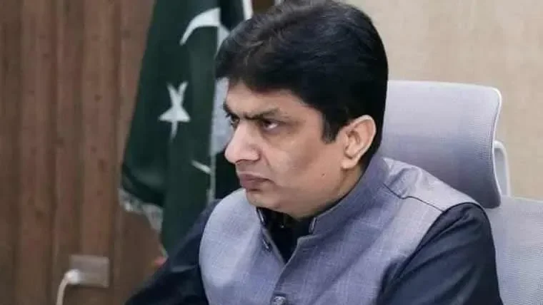 یوم عاشور پر امان وامان کی صورتحال مثالی رہی،کمشنر عامر کریم