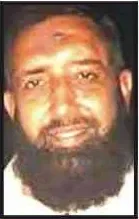 رجسٹری برانچ میں تعینات آڈٹ کلرک چوہدری منیر نے وثیقہ نویسی کا کاروبار بھی شروع کردیا