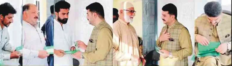 رمضان پیکج کی رقوم علی حیدر گیلانی کے مبینہ فرنٹ مین احسن مہے کے ذریعے تقسیم کیے جانیکاانکشاف