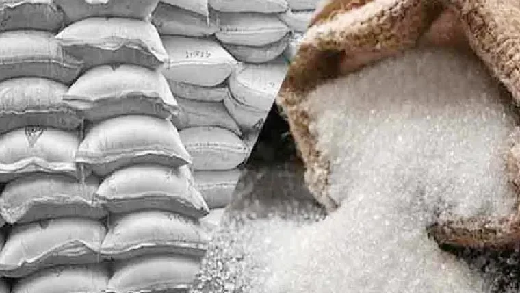 وفاقی حکومت کا چینی ذخیرہ کنٹرول، ملک بھر میں شوگر ملز کے خلاف سخت ایکشن